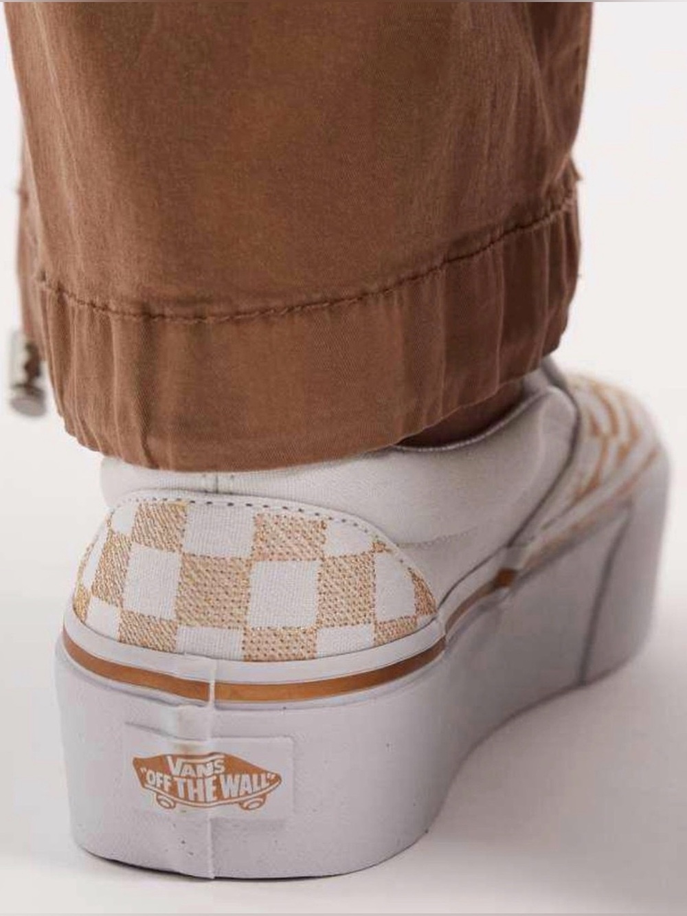 •VANS•NWT METALLIC GOLD & WHITE CHECKERED OLD SKOOL PLATFORM SNEAKER SIZE 8 - Picture 4 of 12
